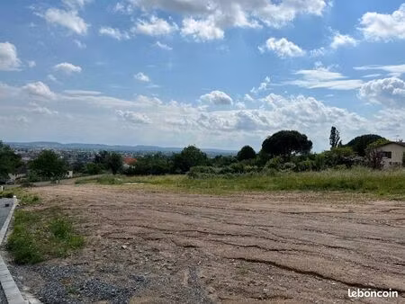 terrain 534 m² arthes