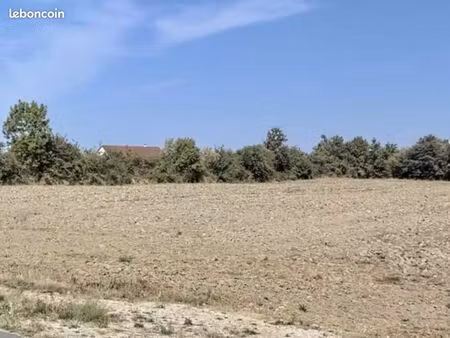 terrain 810 m² thurey