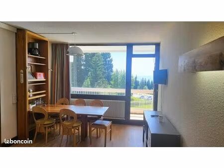 location studio roche béranger - bellevue