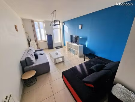 maison 3 chambres meublée plein centre de geneston