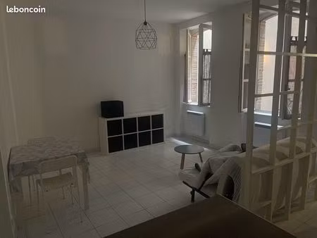 studio meuble