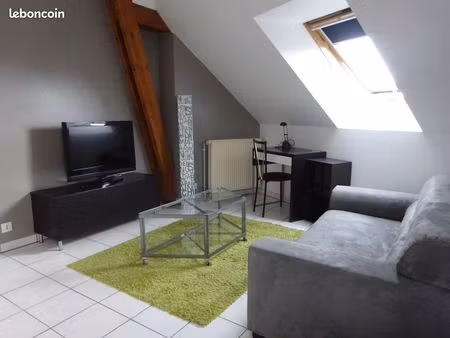 t2 état neuf meublé libre fin juillet