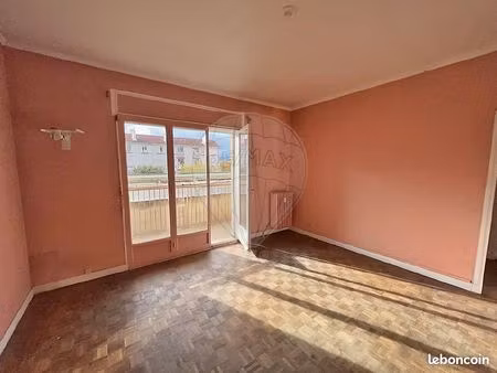 studio 1 pièce 34 m²