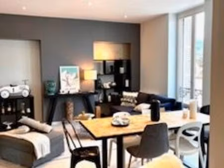 appartement 102 m2