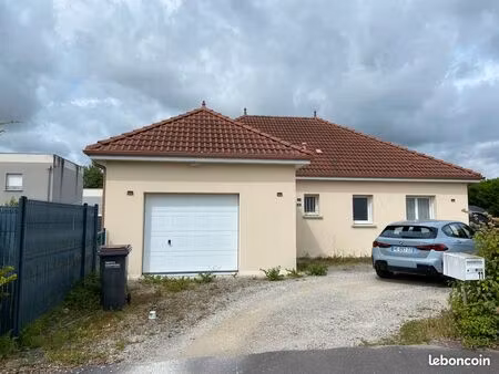 loue maison 85 m²