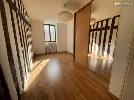 appartement 2 pièces 57 m²