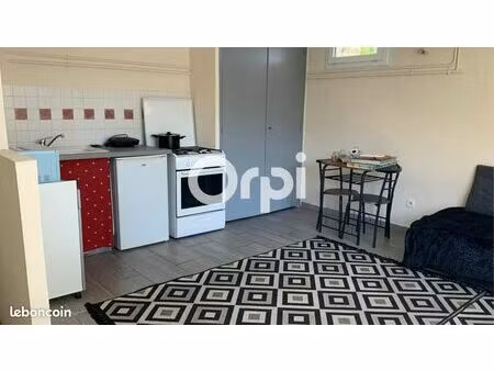 studio 2 pièces 25 m²