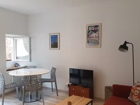 loue t2 terrasse martel