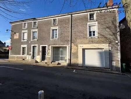 vente maison à coulonges-sur-l'autize (79160) : à vendre / 224m² coulonges-sur-l'autize