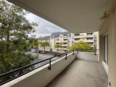 location appartement 3 pièces à caen la folie - couvrechef (14000) : à louer 3 pièces / 72