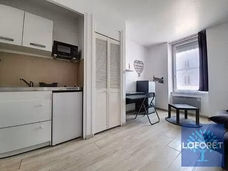 location appartement t1 meublé à la roche-sur-yon centre ville (85000) : à louer t1 meublé