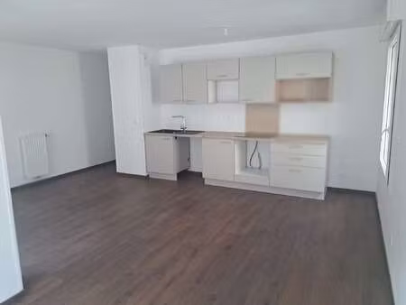 location appartement 3 pièces à saint-nazaire (44600) : à louer 3 pièces / 60m² saint-naza