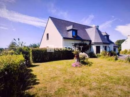 vente maison à châtelaudren-plouagat (22170) : à vendre / 329m² châtelaudren-plouagat
