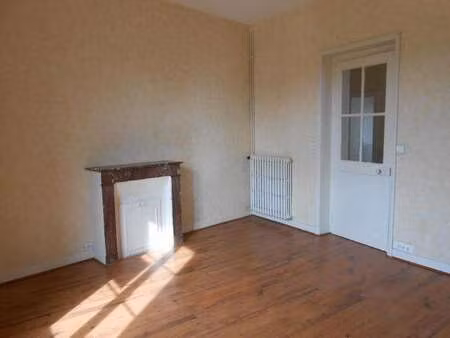 location appartement t1 à nantes centre ville (44000) : à louer t1 / 35m² nantes centre vi