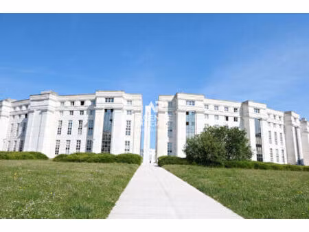 superbe appartement 3 pièces à vendre à cergy - confort et commodités à portée de main !
