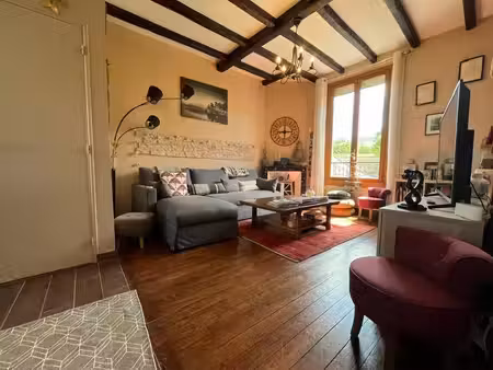 appartement 2 chambres  pas de travaux  avec stationnement