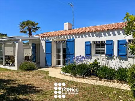 vente maison aux sables-d'olonne (85100) : à vendre / 90m² les sables-d'olonne