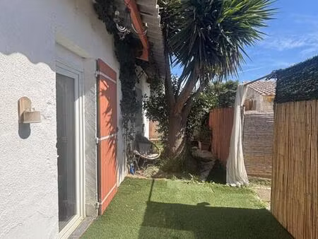 maison - 100m ²