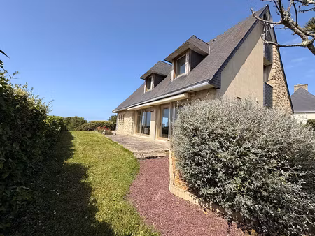 maison d'architecte face aux sept îles à bugueles commune de penvenan