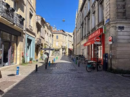 t1 centre historique bordeaux