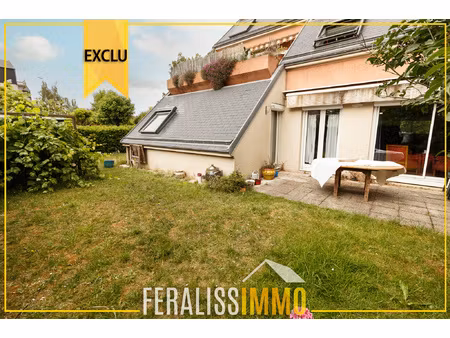 spacieux appartement f5 en rez-de-jardin avec jardin privati
