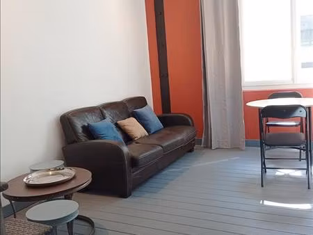 appartement - 2ème étage - 23 m2 - 1 pièce - meublé
