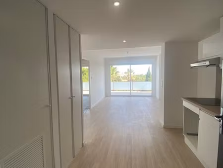 perpignan appartement t2 avec terrasse et parking