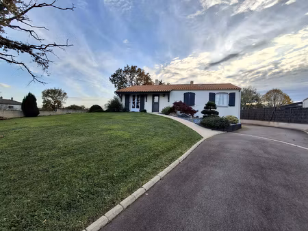 maison d'artisan de 1984 non mitoyenne sur une parcelle de 2
