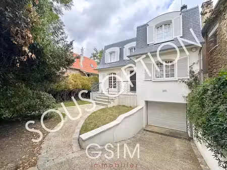 location meublée maison 8 pièces 165 m² à la celle-saint-cloud (78170)  3 950 €
