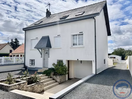 maison familiale de 234 m2 avec jardin  véranda et espaces i