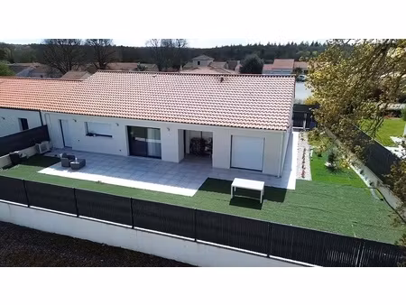 exclusivité magnifique maison contemporaine de plain-pied à nuaillé