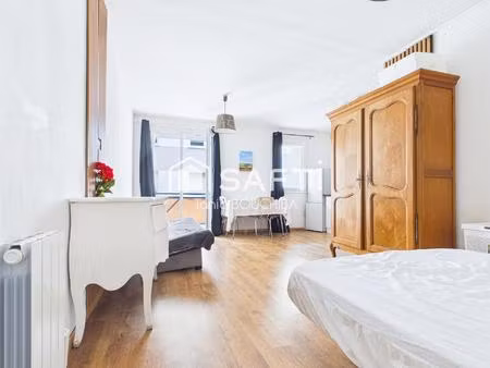 studio avec balcon  adresse privilégiée