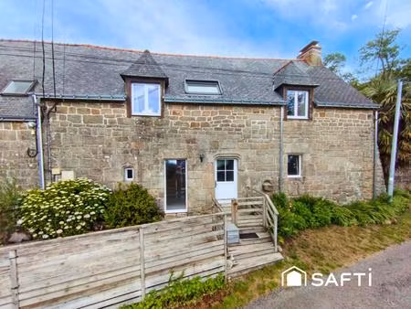 maison familiale  isolée  toiture saine  calme.