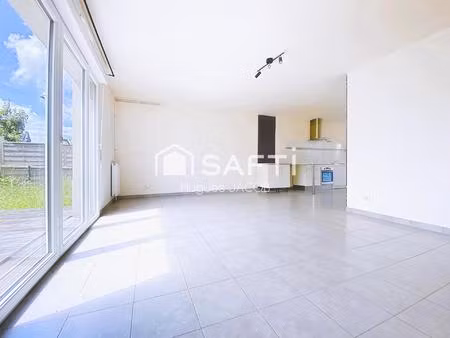 maison avec 3 chambres  jardin et garage