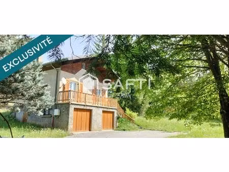 maison de 96m² sur 2 niveaux avec garage sur 3005 m² de terrain