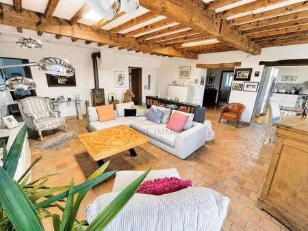 maison de 5 pièces de luxe en vente à oingt  auvergne-rhône-alpes