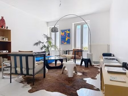 avignon intra muros appartement t3/4 105 m² terrasse 27 m²