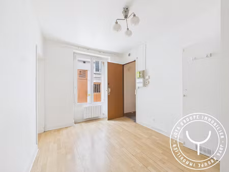 paris 12? — rue claude decaen | 2 pièces 26 85 m² — rez-
