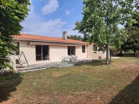cestayrols. vaste maison familiale avec garage et jardin