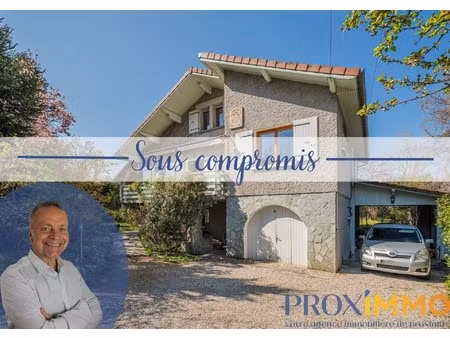 maison familiale spacieuse avec grand terrain au calme à coublevie