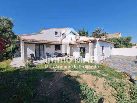 maison t6 de 197 m2 sur terrain de 472m2