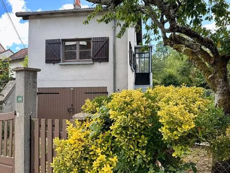 maison de bourg de 54m2 avec un beau jardin