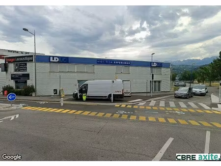 location commerce saint martin d'heres 240 m²
