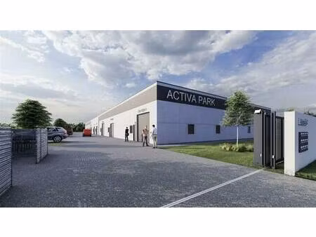 location local d'activités saint sauveur 225 m²