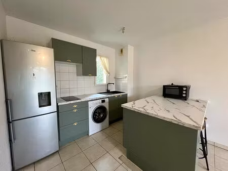 appartement 2 pièces 41 m² à louer chauray 79180 ? | era immobilier