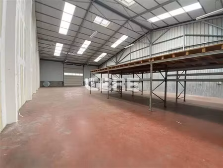 location local d'activités bruges 1 100 m²