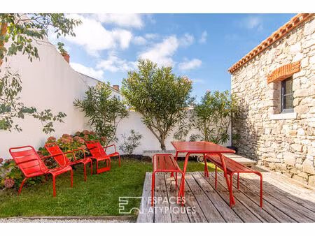 maison avec jardin paysagé