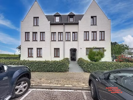 appartement te huur in lissewege met 2 slaapkamers