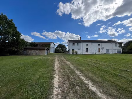 vente maison 5 pièces 173 m² à taillebourg (47200)  117 568 €