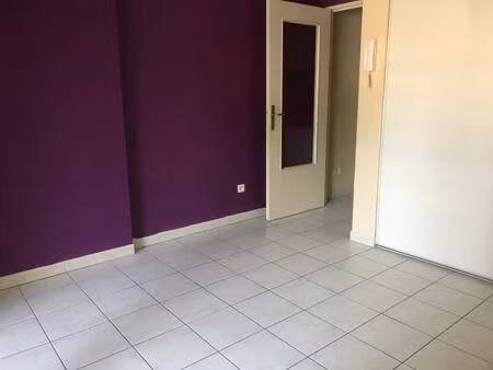 location appartement 1 pièce 21m² montpellier 34000